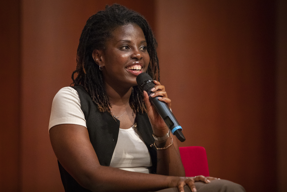 Tra i banchi di scuola- Esperance Hakuzwimana