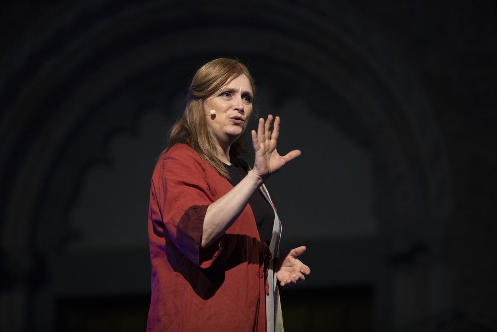 Le ragazze salveranno il mondo - Annalisa Corrado e Monica Morini