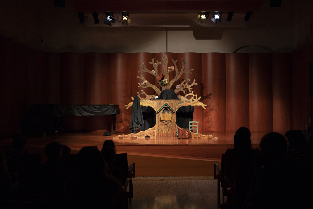 Storie di un albero - Lucia Osellieri