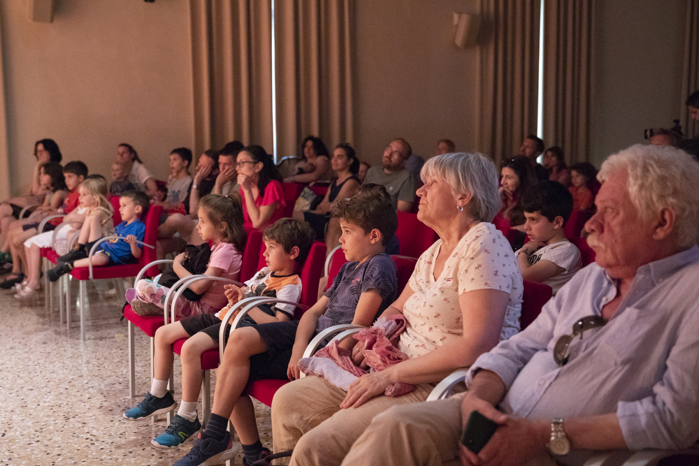 Storie di un albero - Lucia Osellieri
