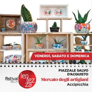 Accipicchia - Potere al Colore.
Decorazione a freddo su terracotta bianca, Acquerelli, Illustrazioni