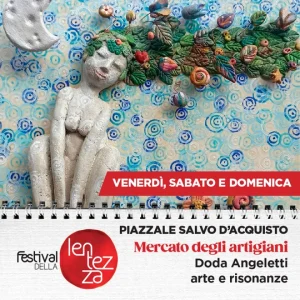 Doda Angeletti - Doda vive in collina e crea opere con materiali di recupero. I suoi disegni e la pasta di legno raccontano la natura.